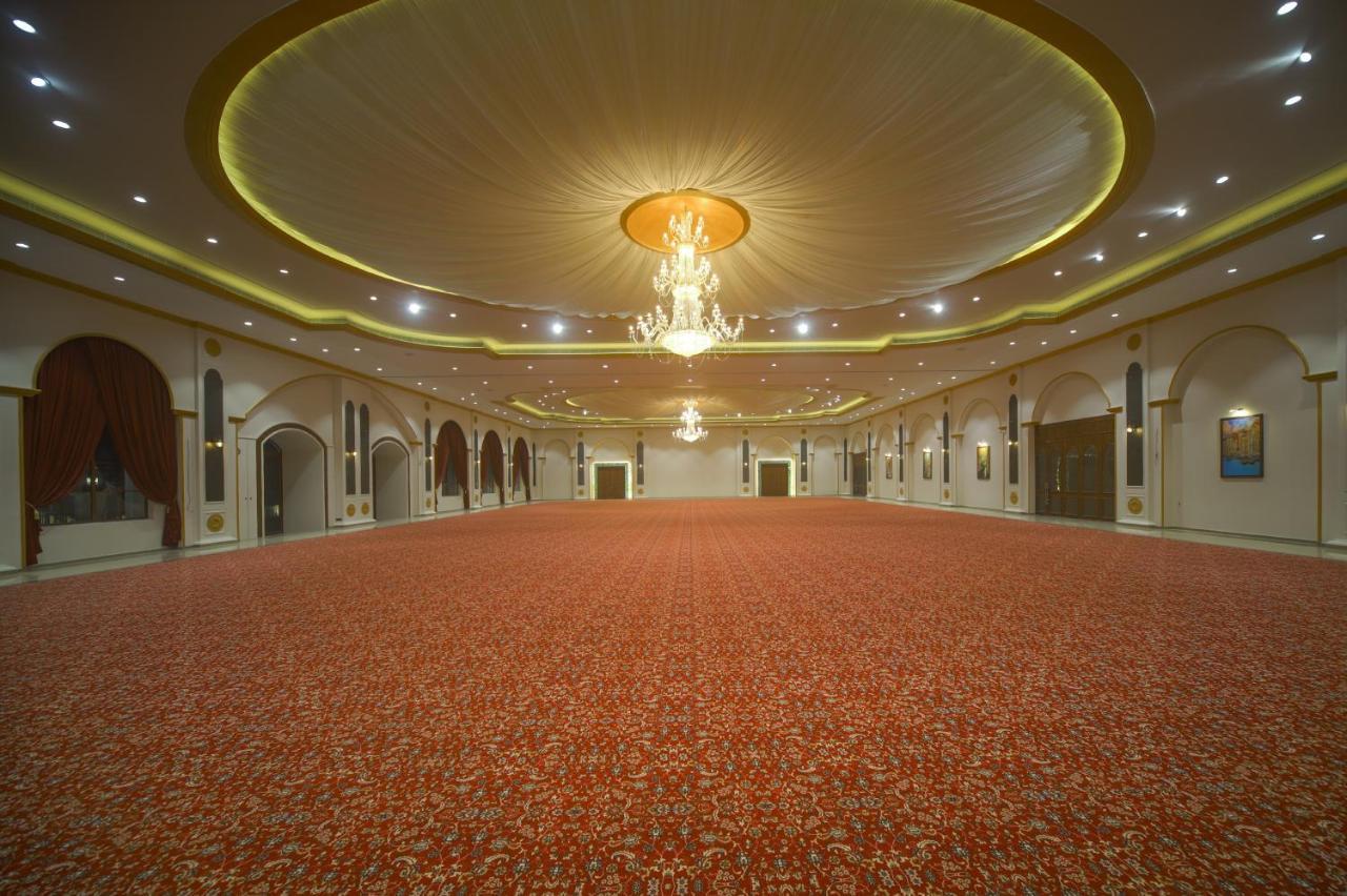 Ratna Vilas Palace Rajkot Exterior photo