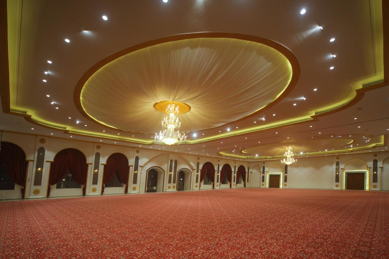 Ratna Vilas Palace Rajkot Exterior photo